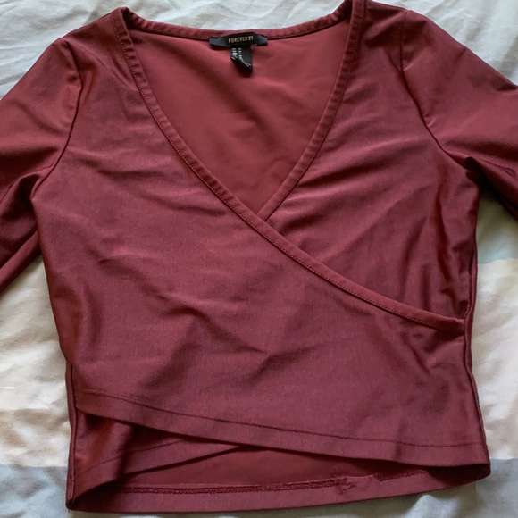 Top - Picture 1 of 2